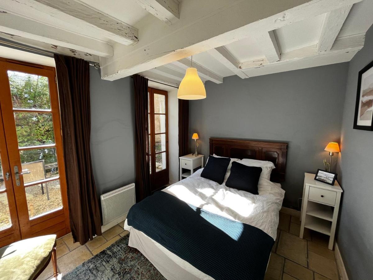 Charming Cottage In Chateau Les Roches Gardens 蒙圣让 外观 照片