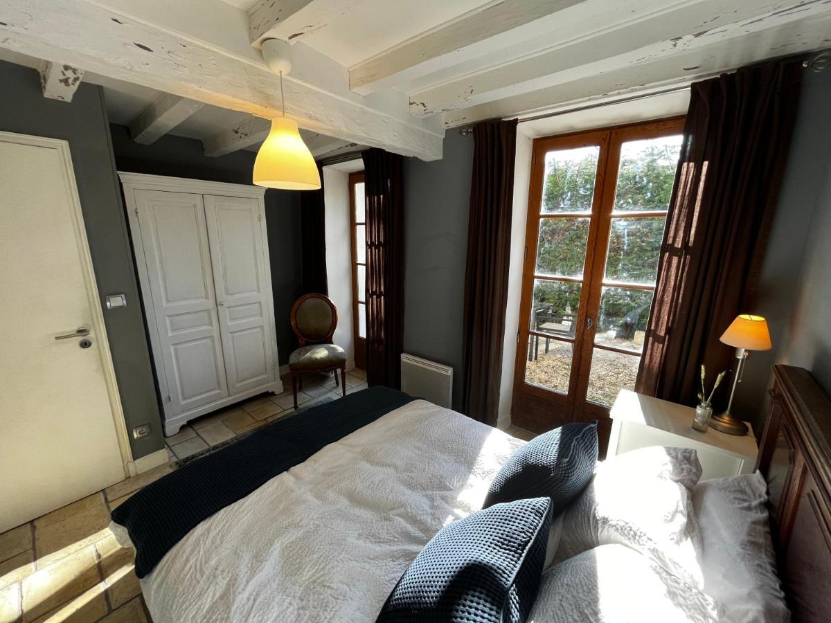 Charming Cottage In Chateau Les Roches Gardens 蒙圣让 外观 照片