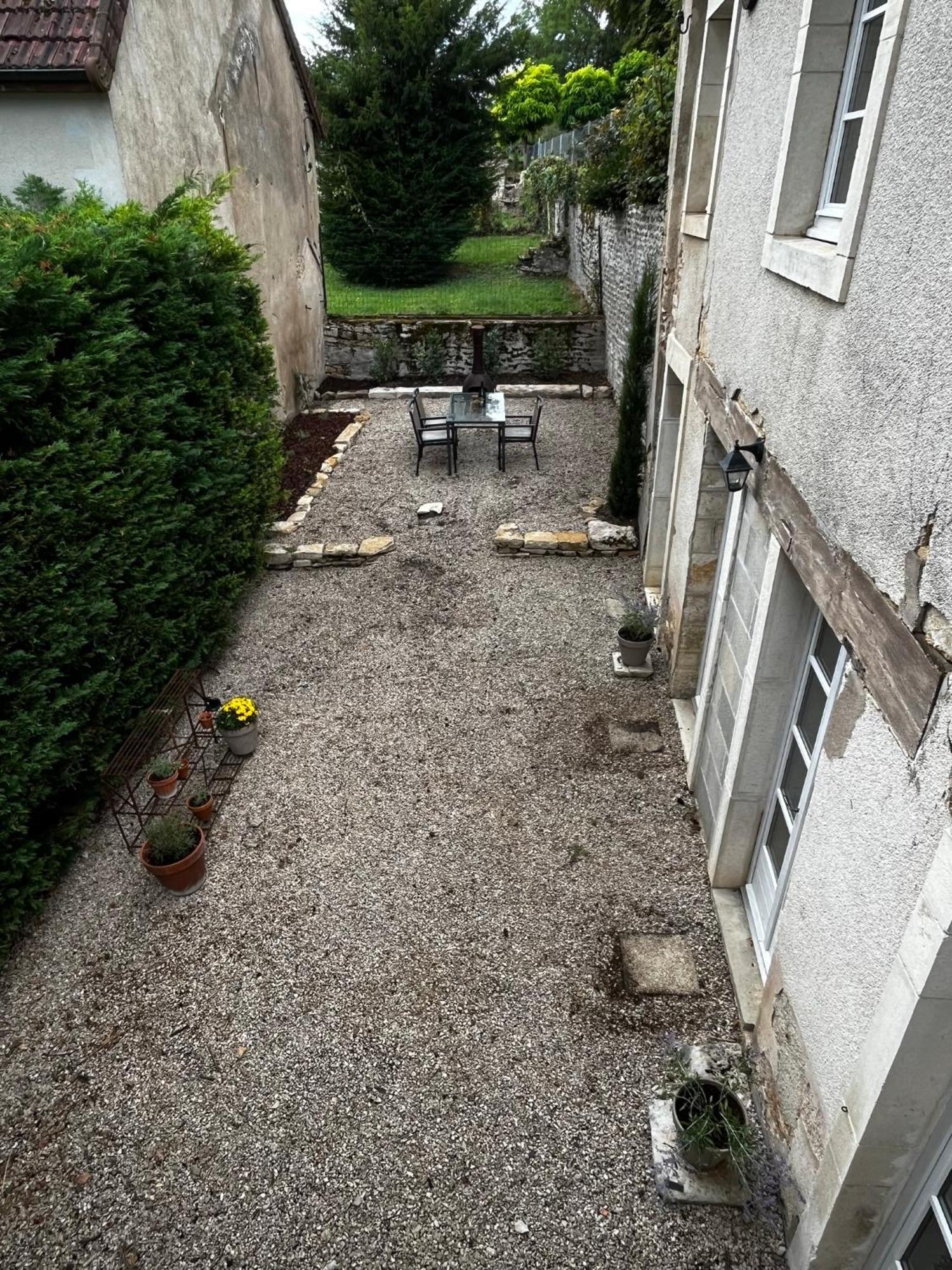 Charming Cottage In Chateau Les Roches Gardens 蒙圣让 外观 照片